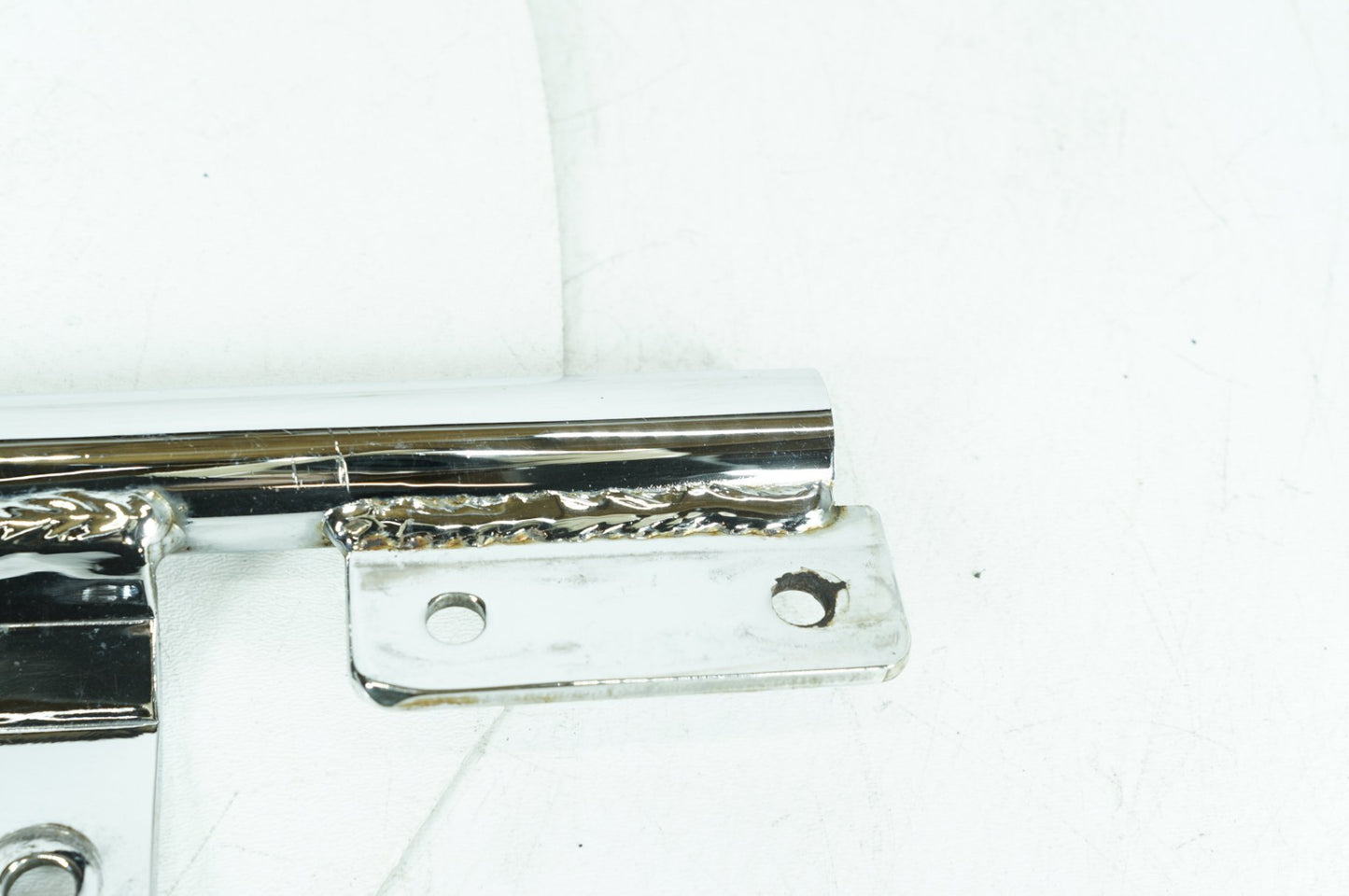 2010 Harley Softail FLSTC Heritage Classic OEM Exhaust Muffler Interconnect Bracket Support Bar