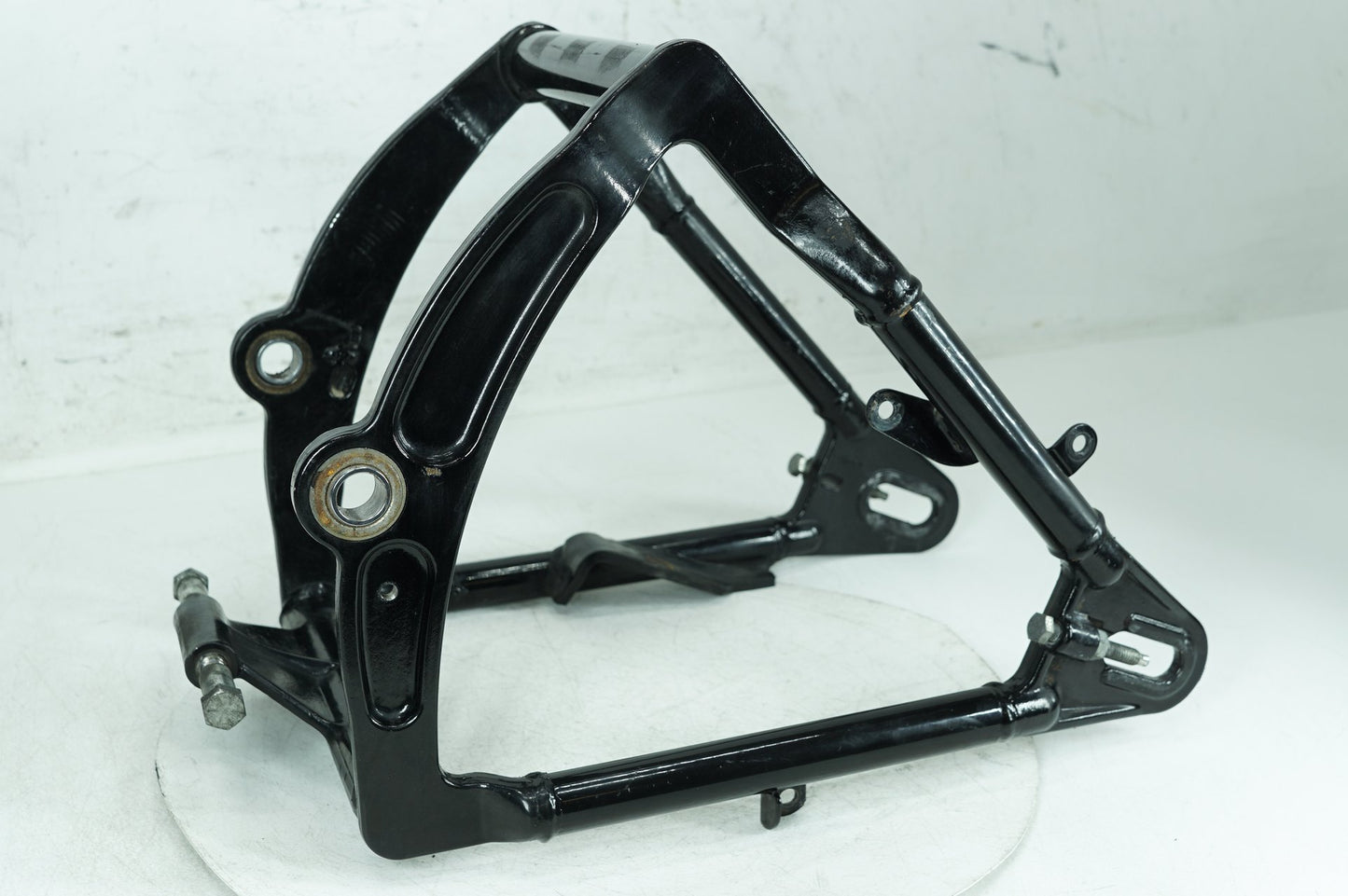 1999 - 2006 Harley-Davidson Softail Fat Boy Rear Fork Swingarm Swing Arm 47573-00A