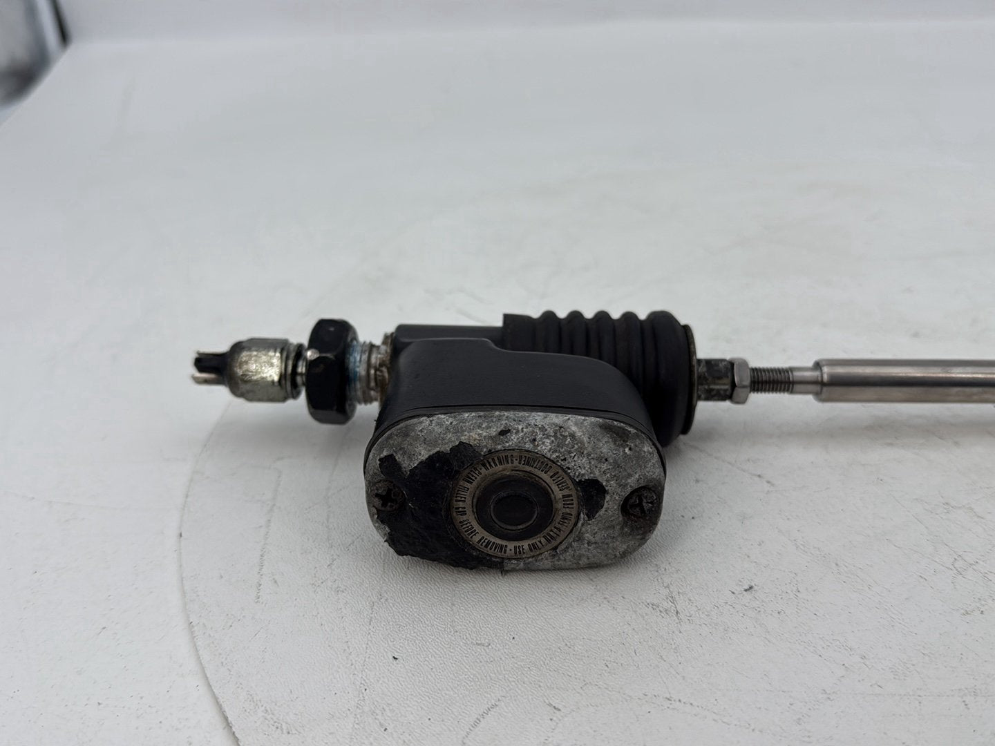 2007 - 2012 Harley-Davidson Dyna Super Glide Rear Brake Master Cylinder Reservoir 42474-06
