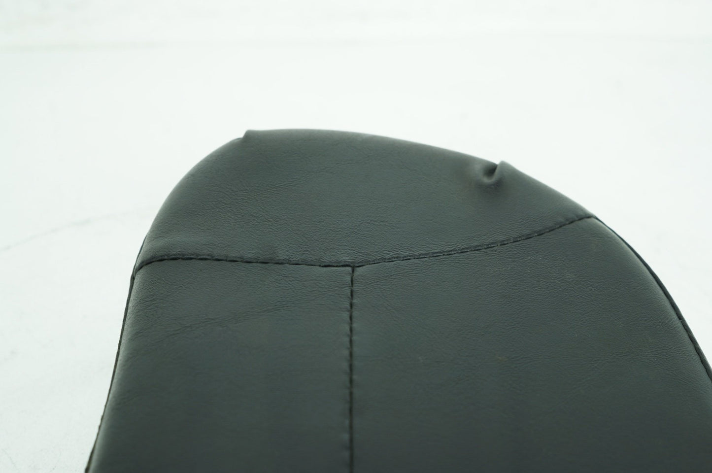 2008 - 2016 Harley-Davidson Touring Electra Glide Ultra Rear Passenger Backrest Cushion Pad 51727-05A