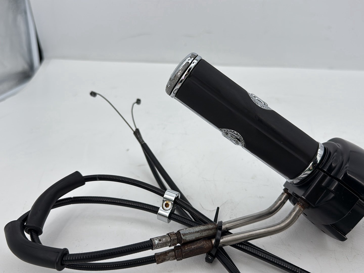 2009 Harley Sportster XL1200C 1200 Custom OEM Right Engine Start Kill Switches Controls