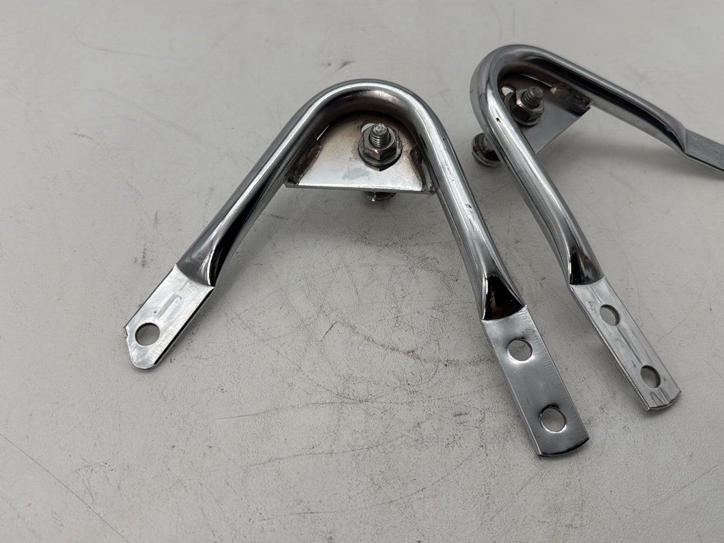 2007 Harley Touring FLHTP Electra Glide Police OEM Detachable Tour Pak Luggage Box Bracket