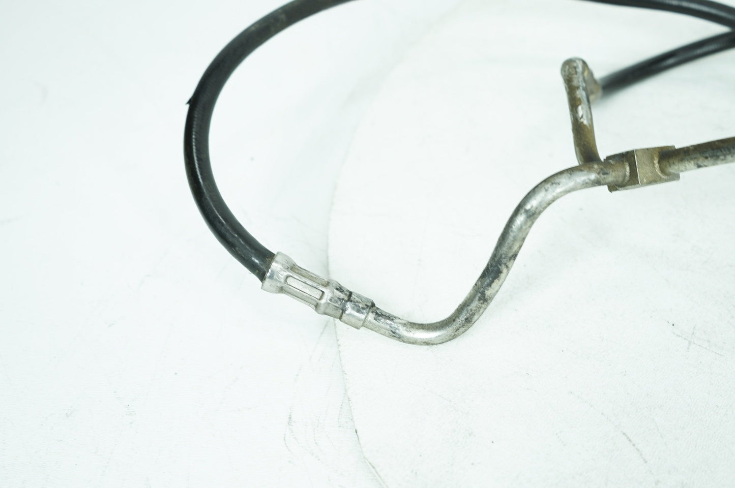 2016 - 2025 Harley-Davidson Touring Street Glide Front Brake Hose Line Pipe NON-abs 41800174
