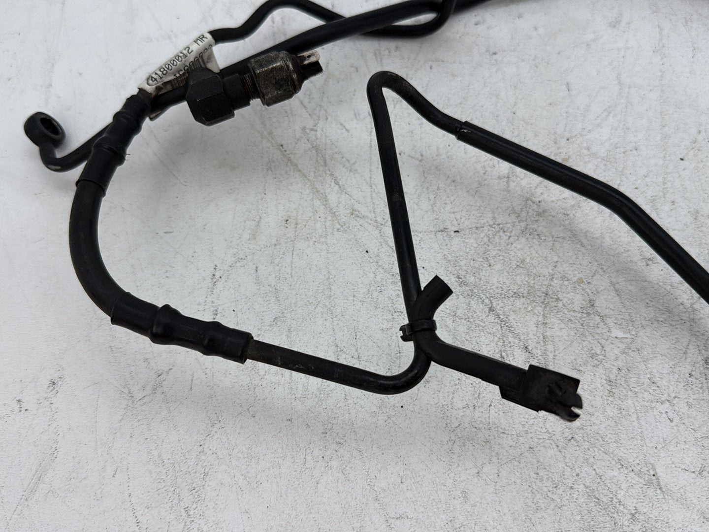 2018 Harley Electra Glide Touring Ultra FLHTCU OEM Rear Brake Hose Line Pipe ABS