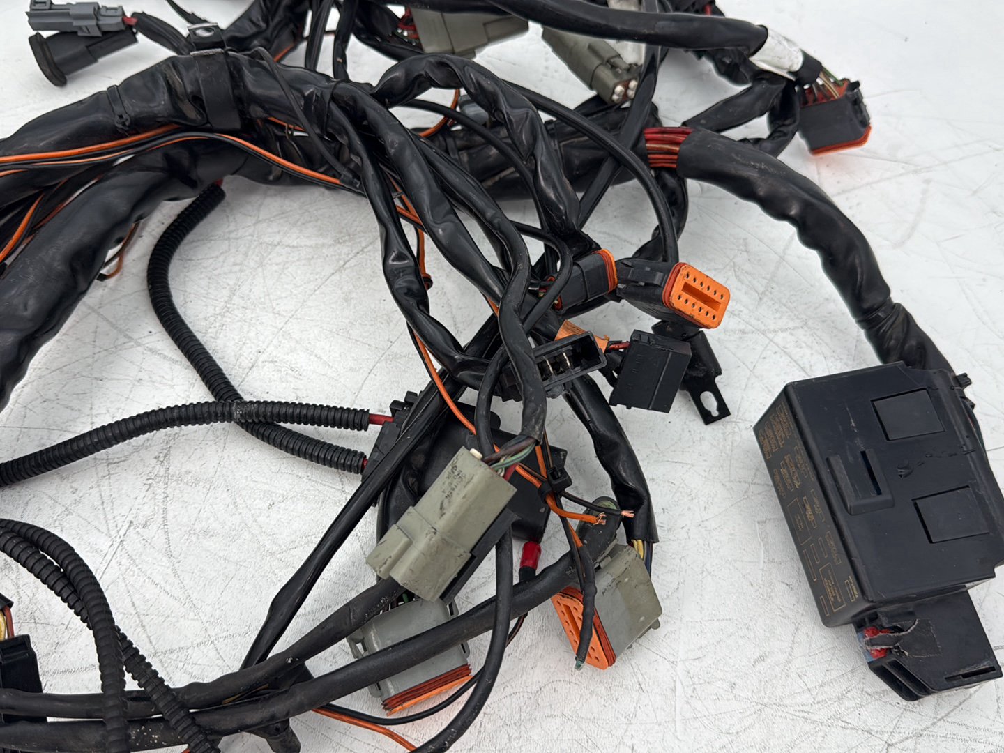 2004 Harley Touring FLHT Electra Glide OEM Main Wire Wiring Harness Loom