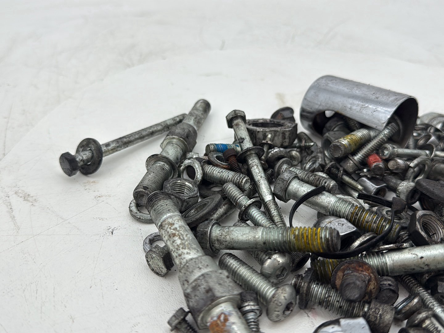 2005 Harley Dyna FXDWG Wide Glide OEM Hardware Bolts Nuts & Brackets