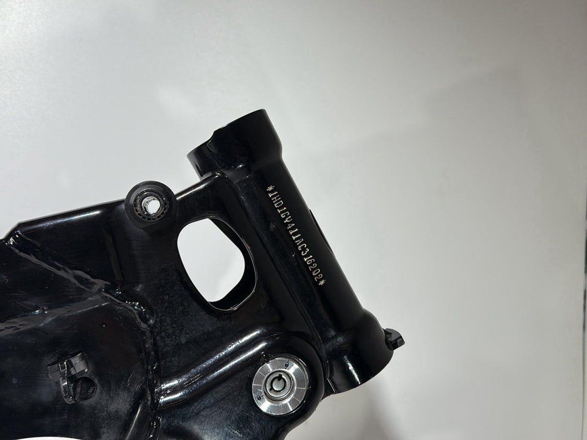 2010 Harley Dyna Fat Bob OEM Body Main Frame Chassis 34 degree SLVG