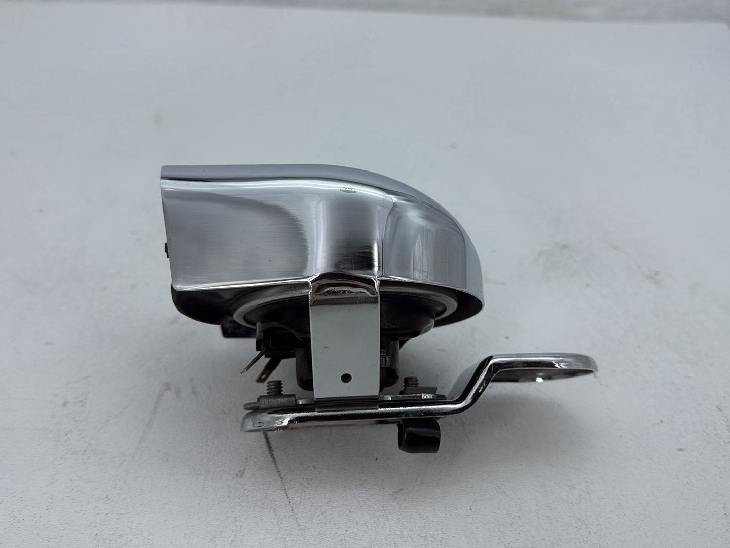 1998 Harley Road King Touring FLHRCI Classic OEM Horn Signal Klaxon Chrome Cover