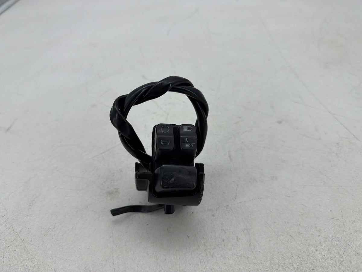 16 Harley Dyna Fat Bob FXDF 103 OEM Left Turn Signal Headlight Switches Controls