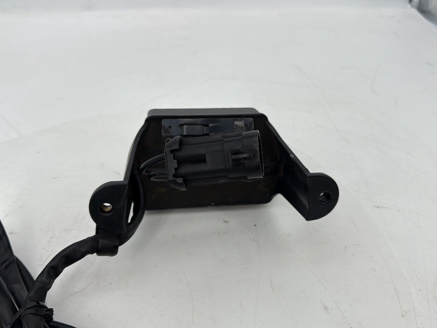 1999 - 2006 Harley-Davidson Touring CVO Screamin Eagle Road King Voltage Regulator Rectifier   	74505-02