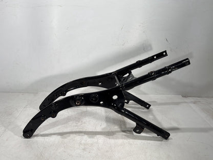 2016 Harley Road King Touring FLHR OEM Rear Back Sub Frame Rail Bar 48079-09BHP