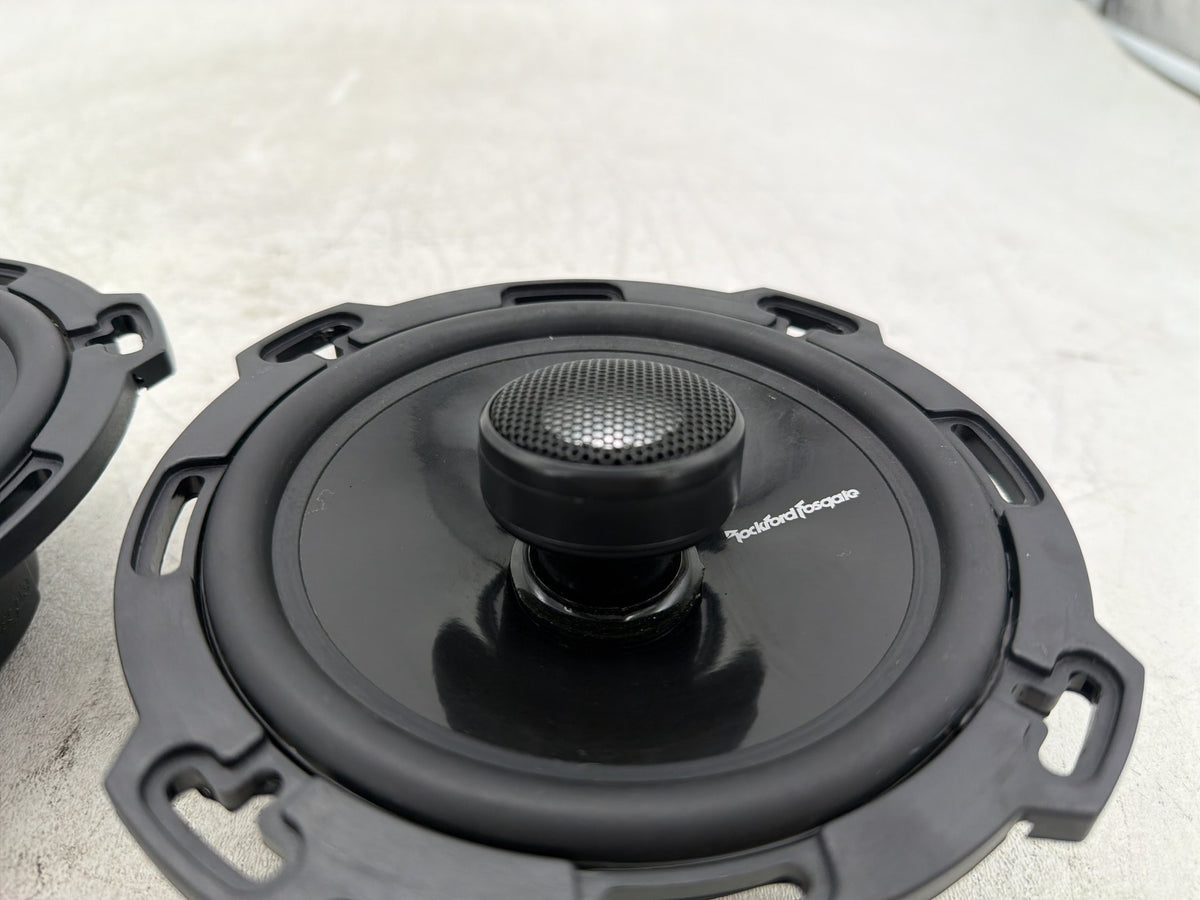 2004 Harley Electra Glide CVO Left Right Sound Audio Speakers Rockford T1S652