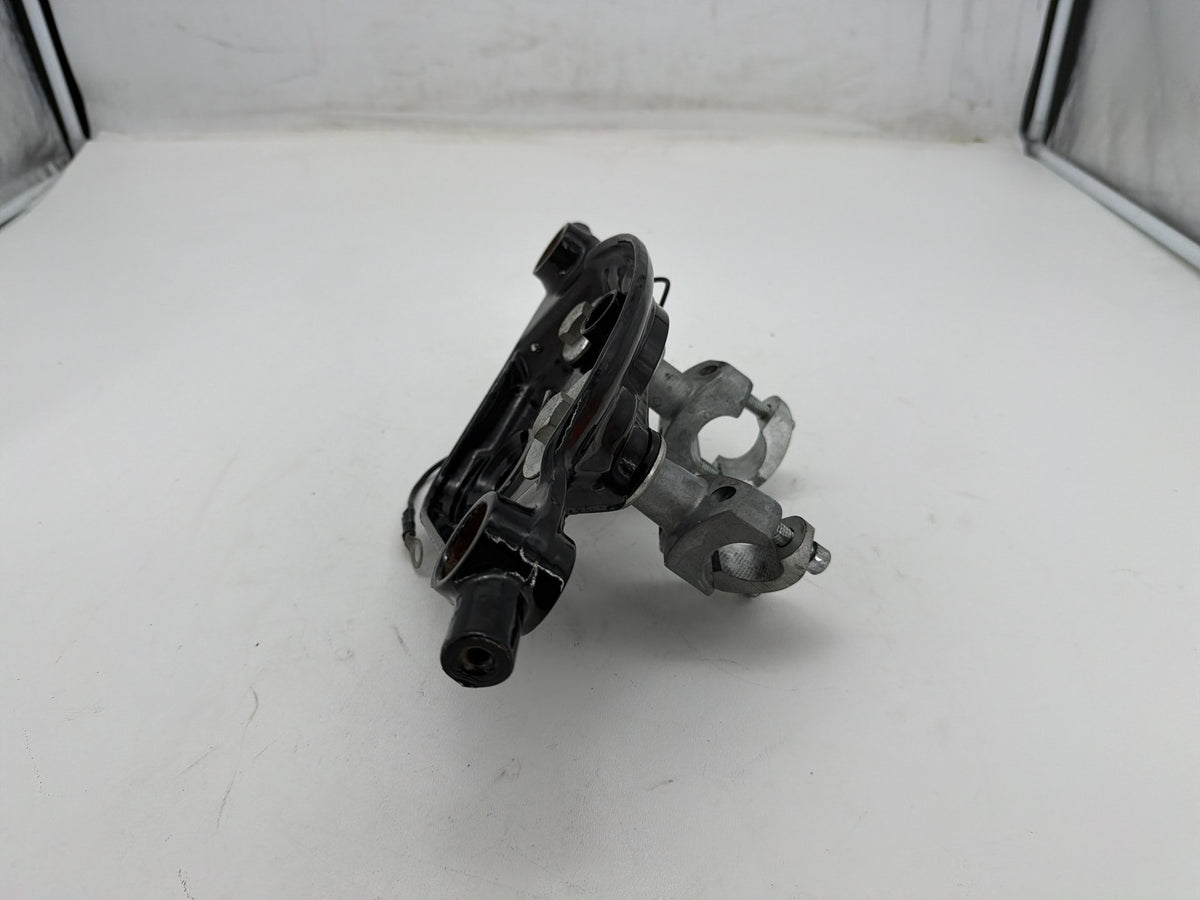 95 Harley Electra Glide Touring Classic OEM Front Fork Upper Triple Tree Clamps