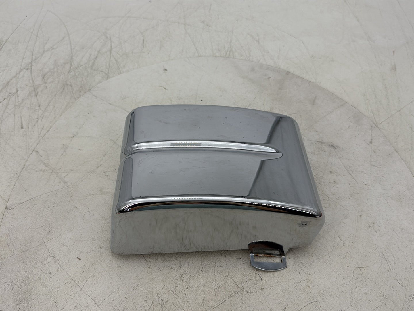 2015 Harley Dyna Low Rider FXDL OEM Electrical Side Cover Tray Panel