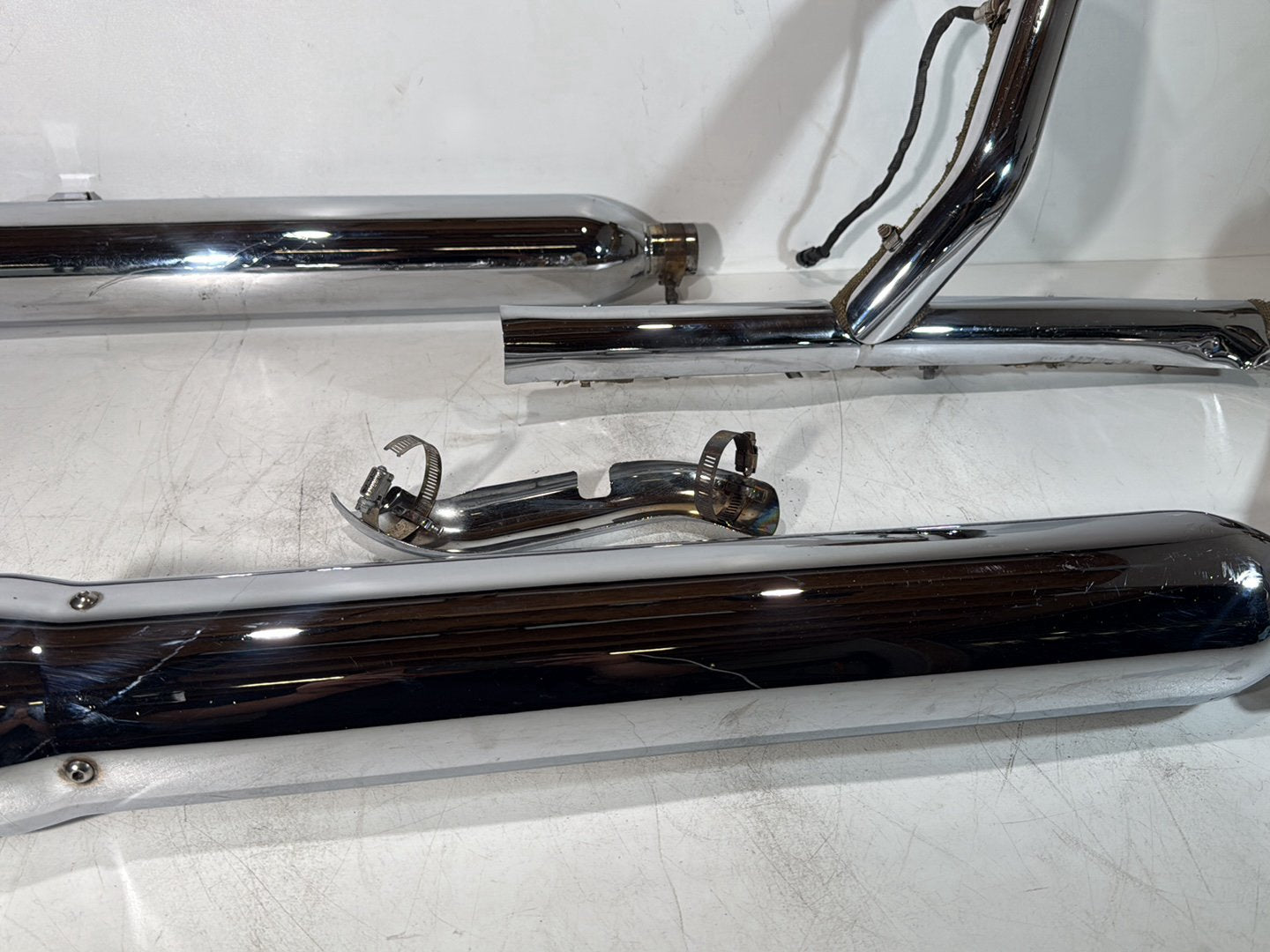 2008 Harley Touring Electra Glide Ultra OEM Exhaust Header Pipes Muffler COBRA