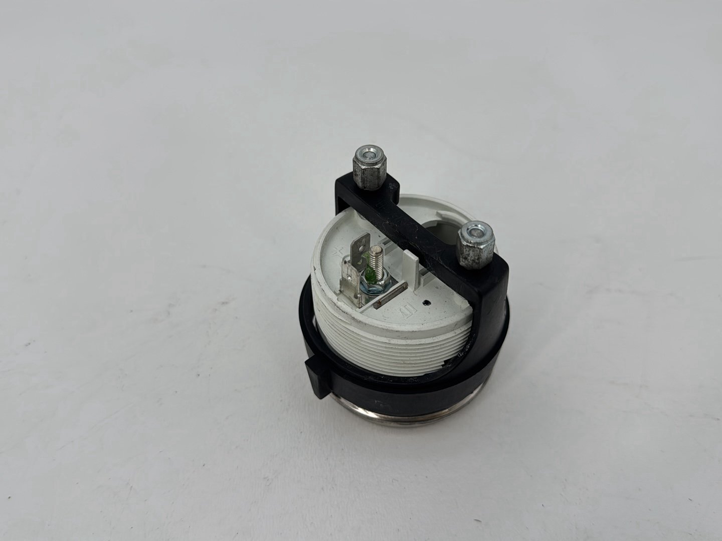 2007 - 2012 Harley-Davidson Touring Road Glide Battery Volt Meter Gauge 	75167-01A