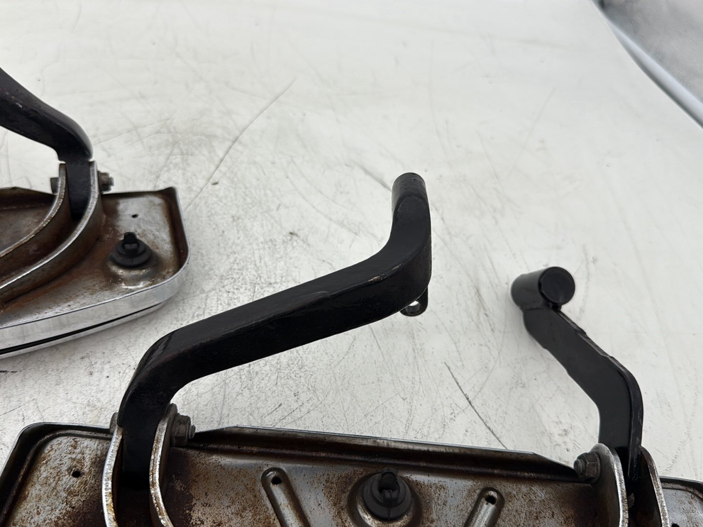 2006 Harley Electra Glide Touring Classic FLHTCI OEM Left Right Driver Floorboard Foot Rest