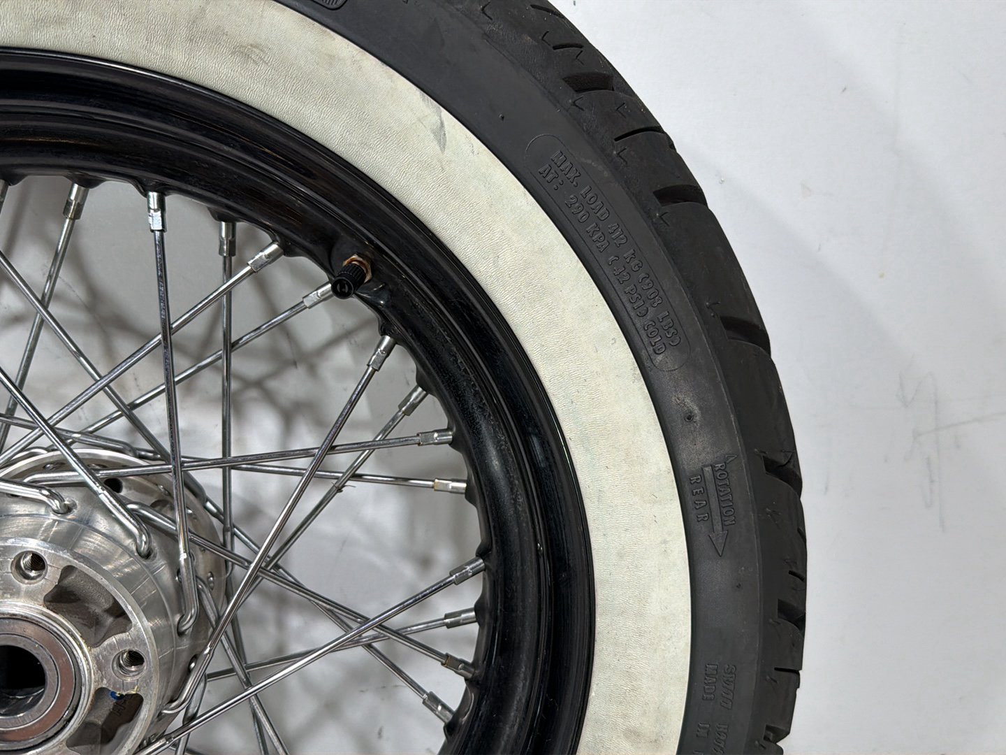 2019 Harley Softail Street Bob FXBB OEM Rear Wheel Rim Tire Spoked 43017-07 16"