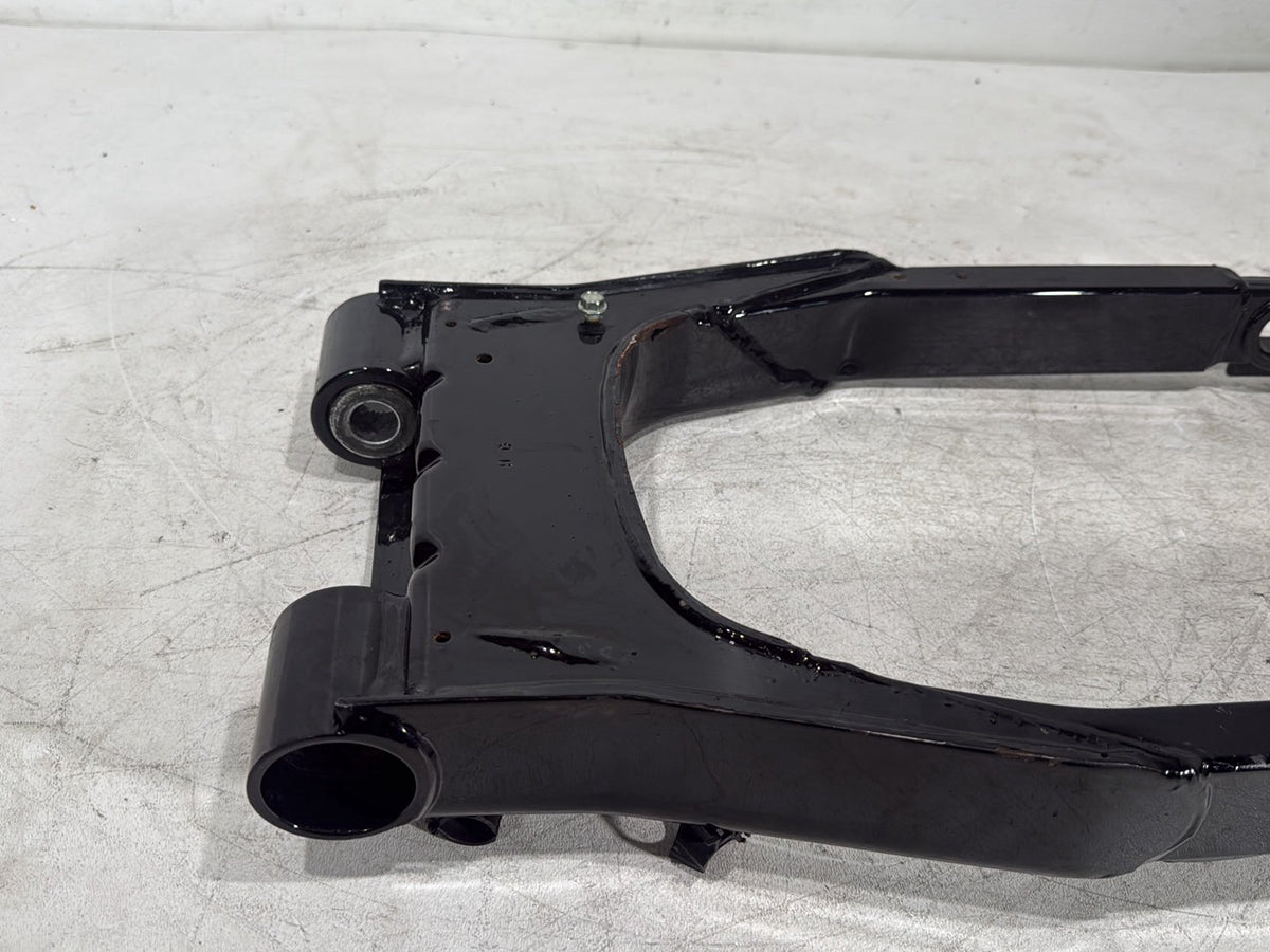 2007 Harley Street Glide Touring FLHX OEM Rear Fork Swingarm Swing Arm