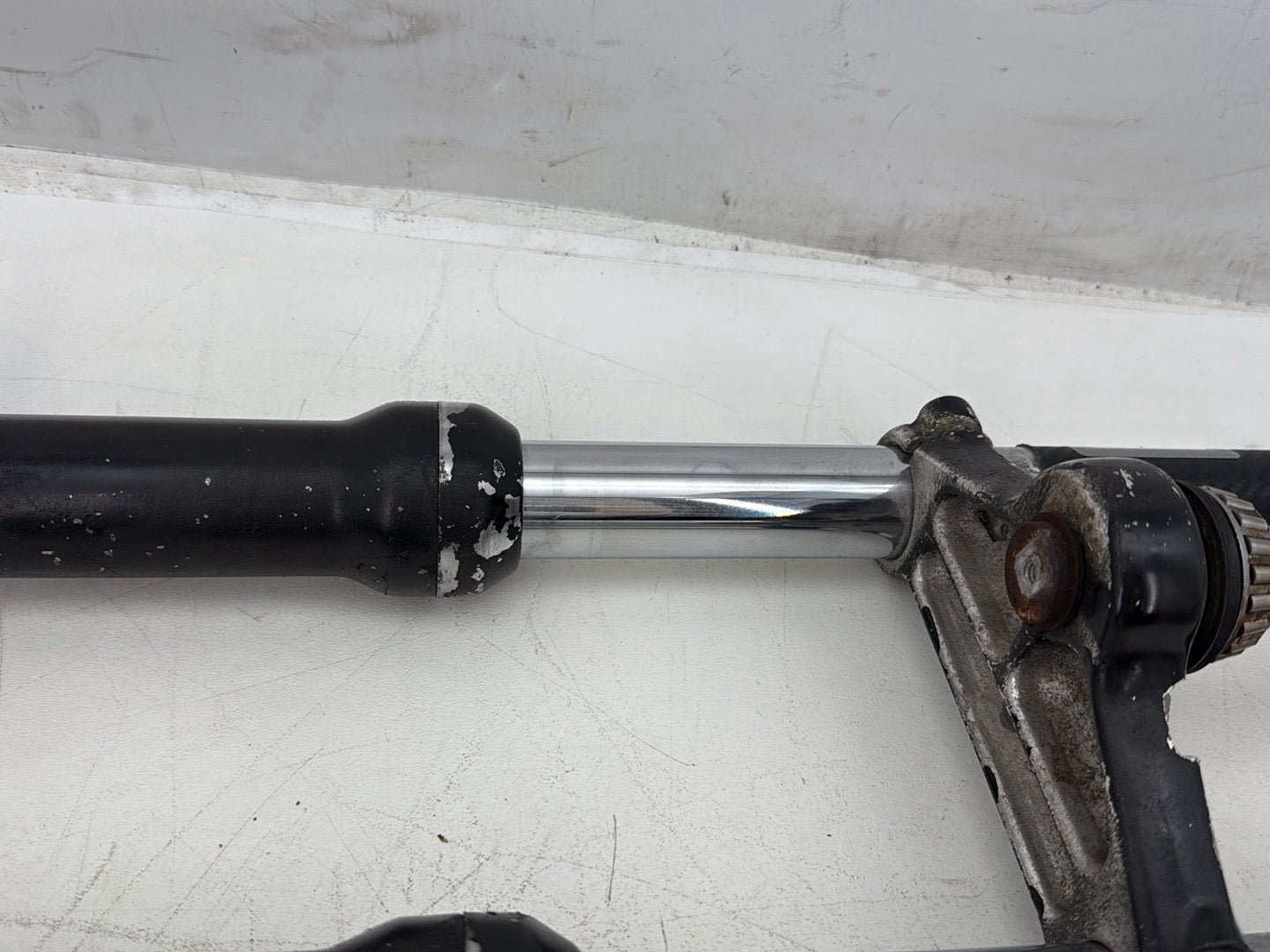 2004 Harley Sportster XL883C 883 Custom OEM Front Left & Right Fork Legs Sliders