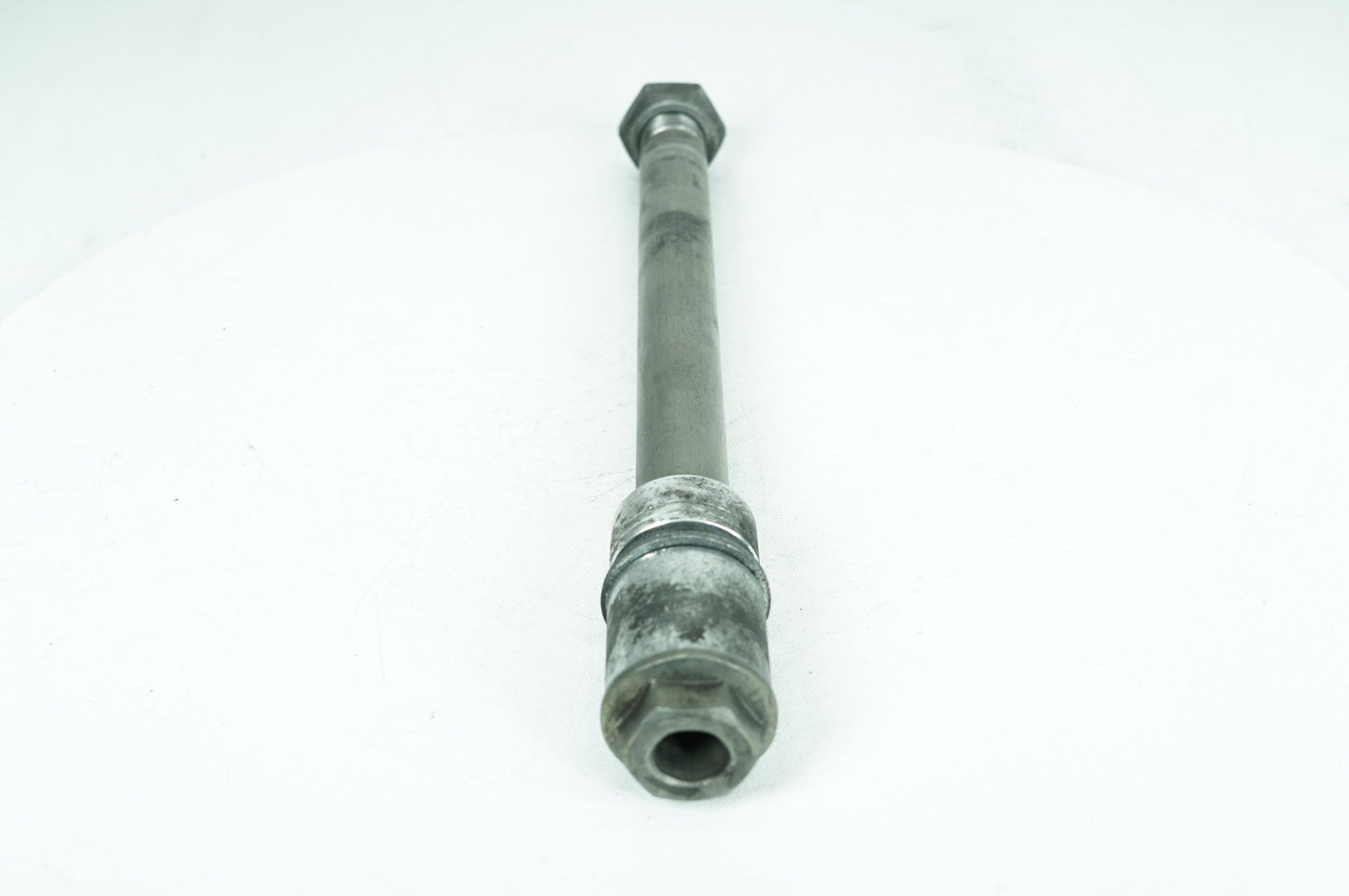 2004 - 2022 Harley-Davidson Sportster Iron 883 Rear Wheel Axle Bolt Shaft 41176-08