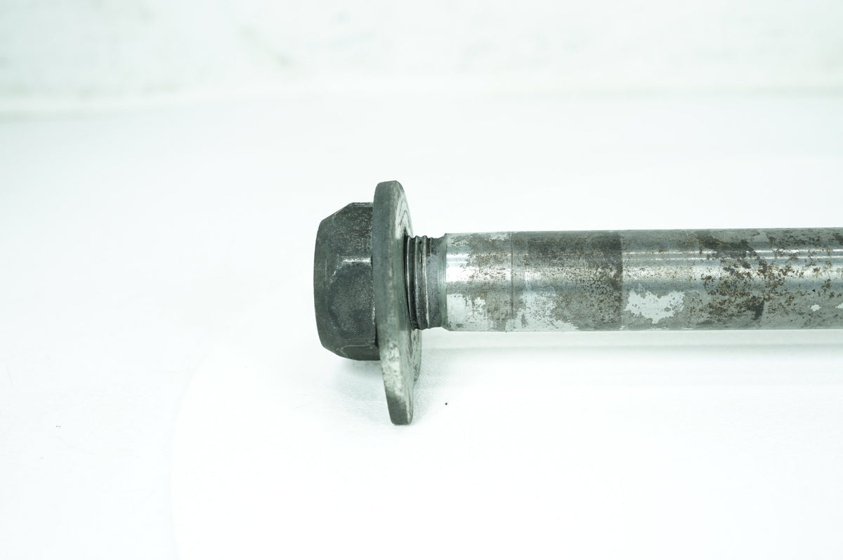 2008 - 2016 Harley-Davidson Touring Street Glide Rear Wheel Axle Bolt Shaft 41056-09
