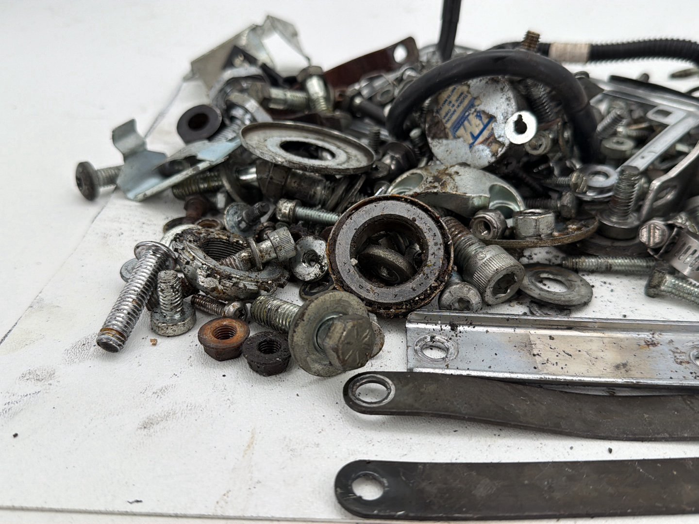 2003 Harley Road King Touring FLHRCI Classic OEM Hardware Bolts Nuts & Brackets
