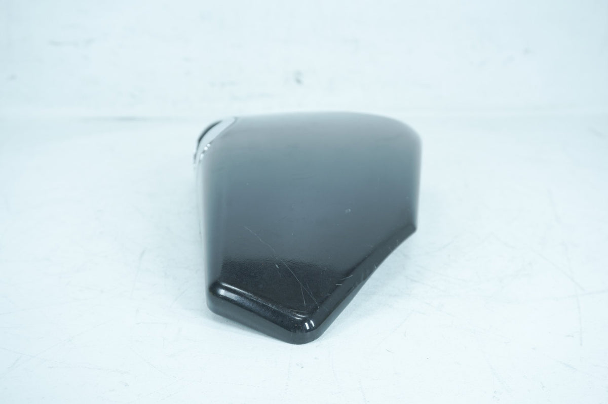 2009 Harley-Davidson Sportster XL1200C Right Fairing Oil Tank Cover 66252-04