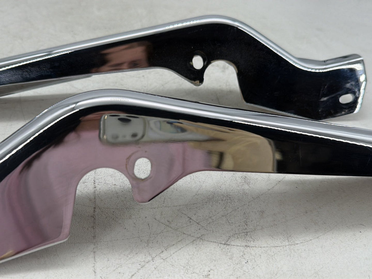 2006 Harley Electra Glide Touring Ultra FLHTCUI OEM Rear Left Right Fender Struts Bracket