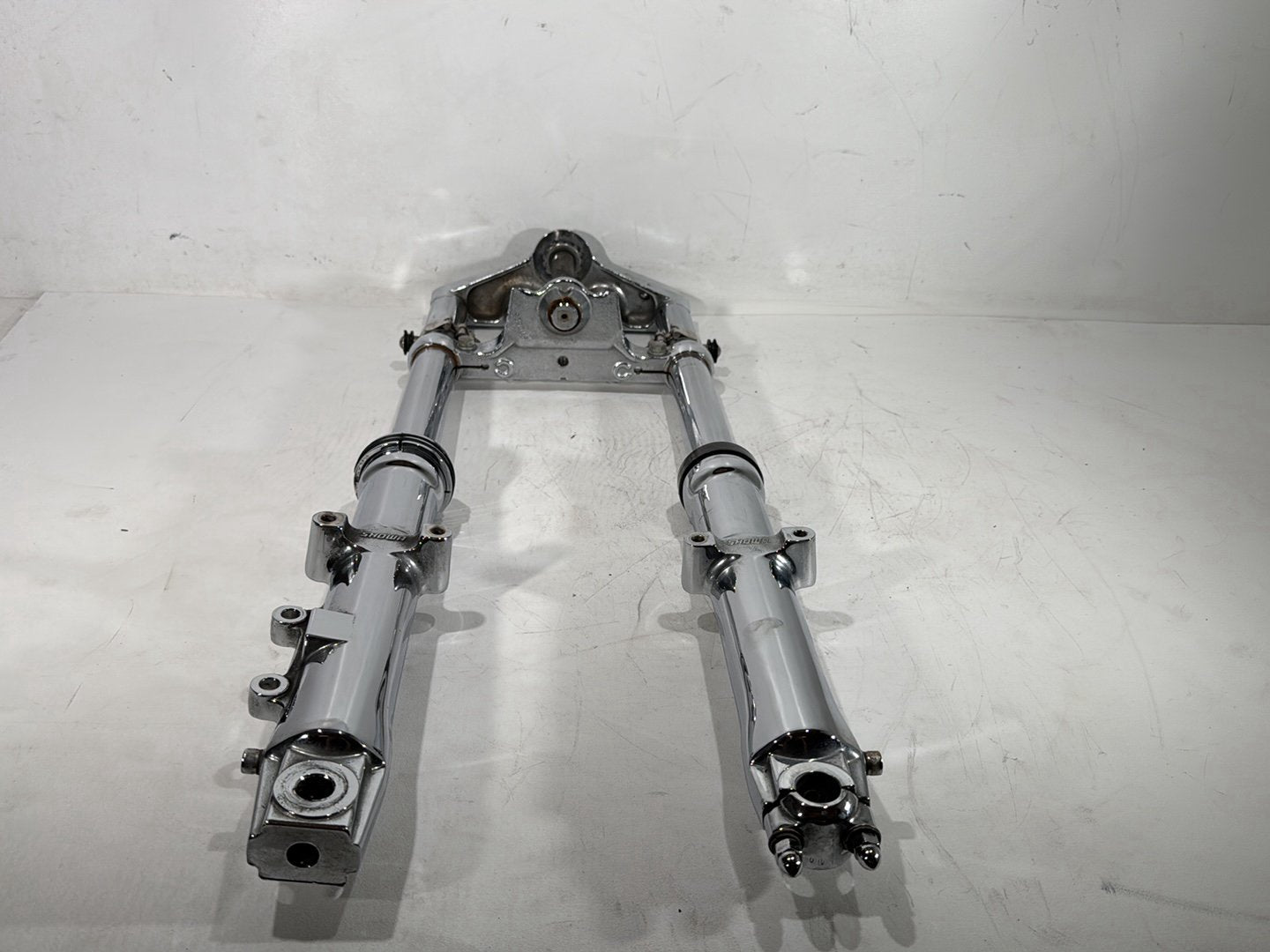 2000 Harley Dyna FXDWG Wide Glide OEM Front Triple Tree Set & LH RH Fork Legs Sliders