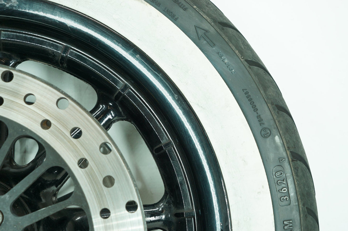 2007 - 2012 Harley-Davidson Touring Electra Glide Classic Front Wheel Rim Tire 43493-00