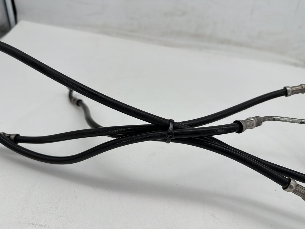 2011 Harley Electra Glide Touring Ultra OEM Front Brake Hose Line Pipe ABS