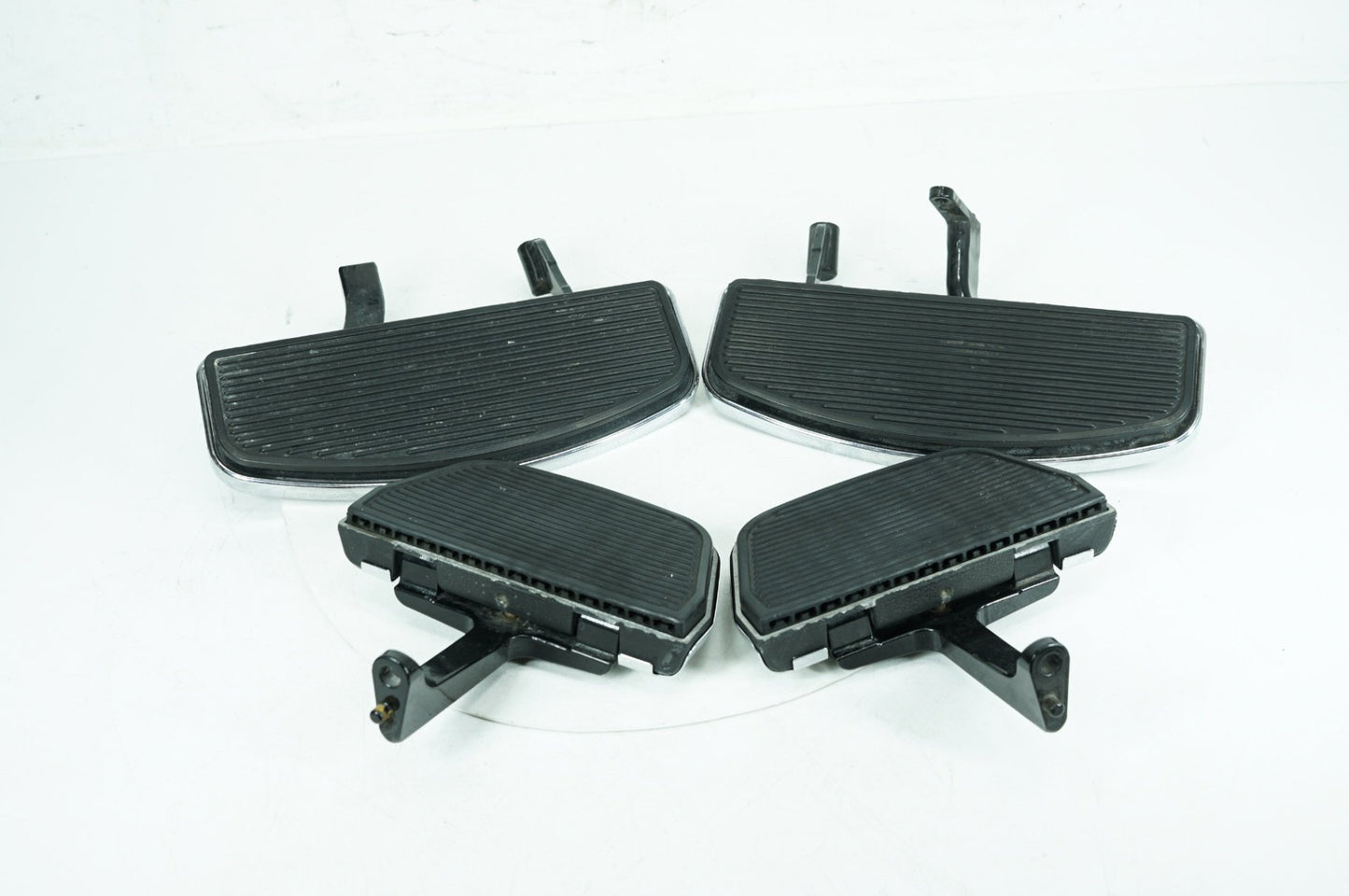 2007 - 2011 Harley-Davidson Touring Road King Classic Left Right Driver & Pass Floorboard Foot Rest 50621-06