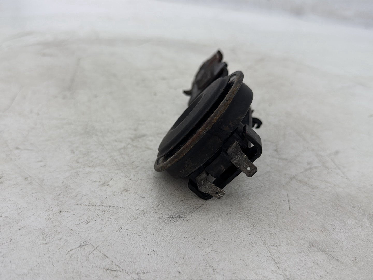 2015 Harley Dyna Low Rider FXDL OEM Signal Horn Klaxon Beep