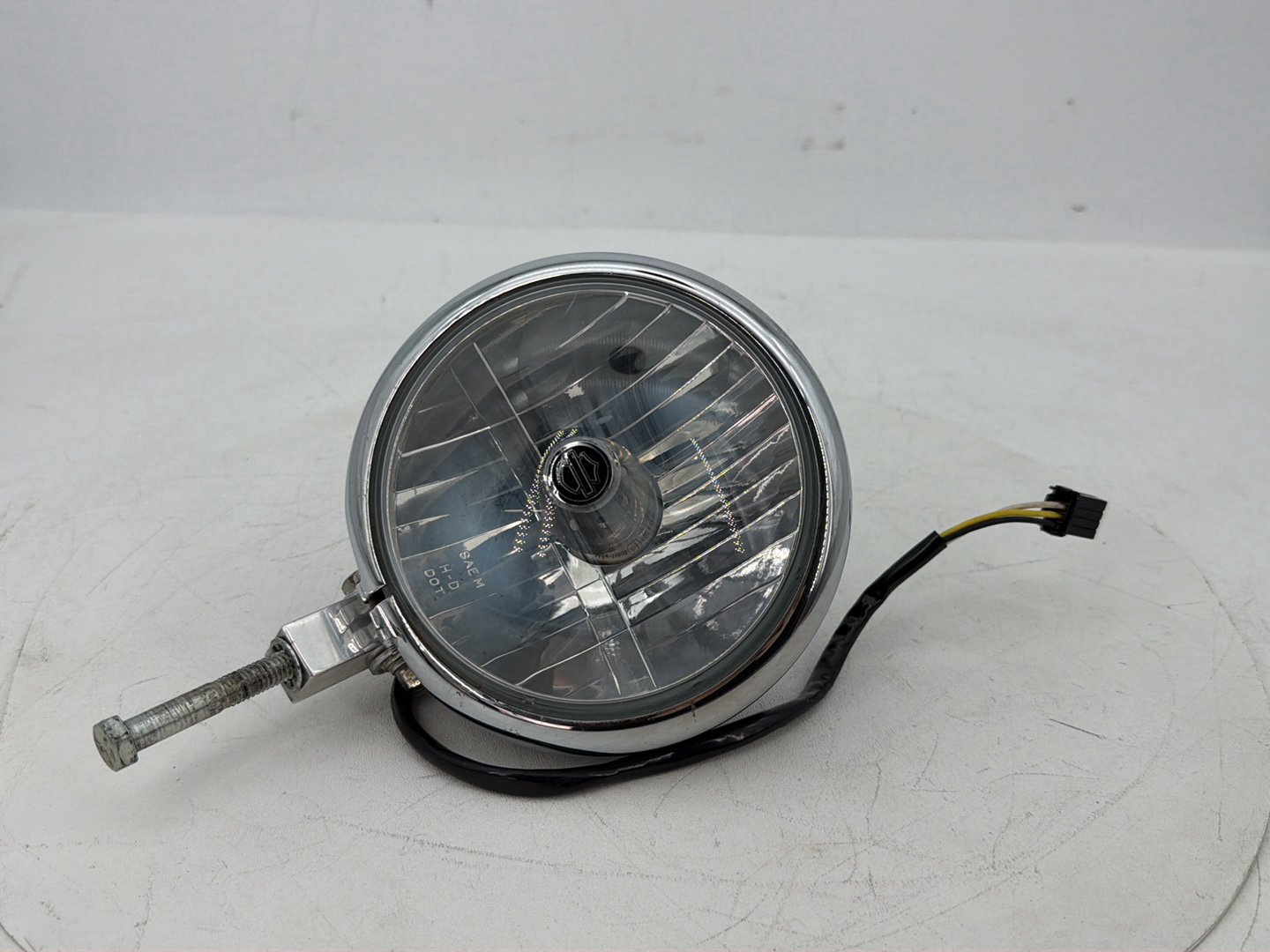 2007 - 2017 Harley-Davidson Dyna Super Glide Custom Headlight Headlamp Head Light Halogen 69356-06