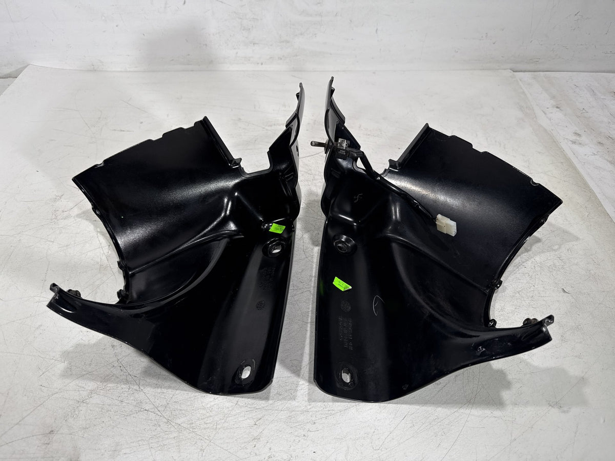 2010 Harley Road King Touring Police OEM Left & Right Headlamp Nacelle Covers