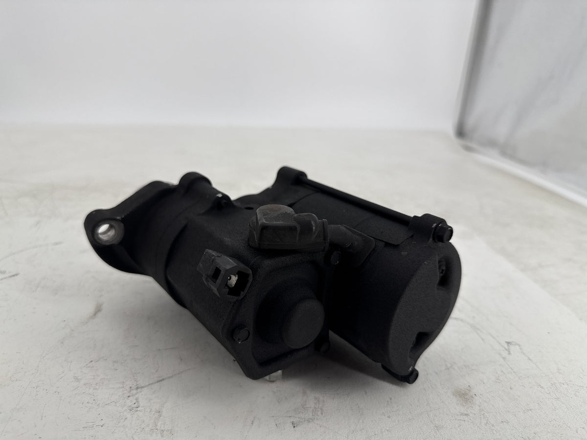2013 Harley Street Glide Touring FLHX OEM Engine Starter Motor 31618-06A 12V