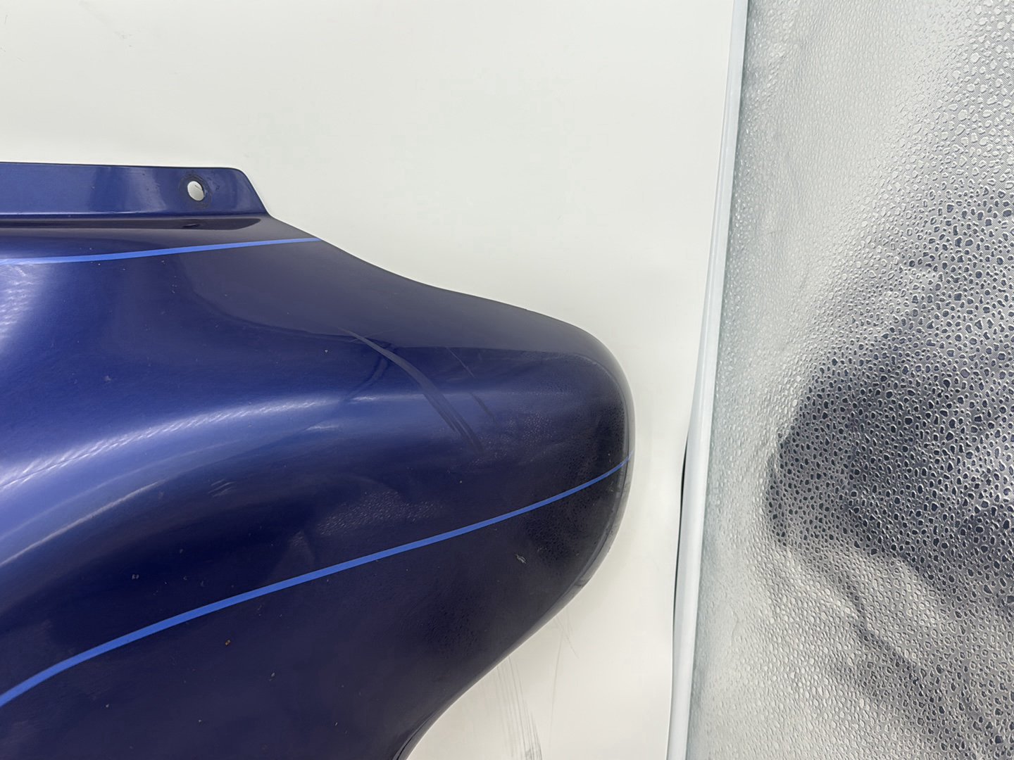2007 Harley Touring FLHTCU Electra Glide Ultra OEM Front Outer Batwing Fairing Cover