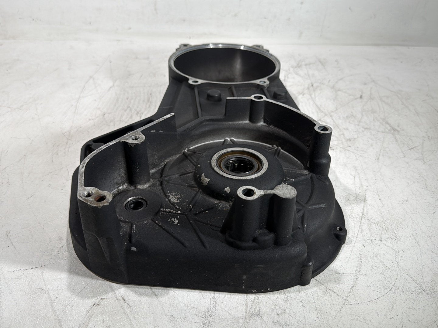 2006 Harley Touring FLHTCI Electra Glide Classic OEM Inner Primary Clutch Cover