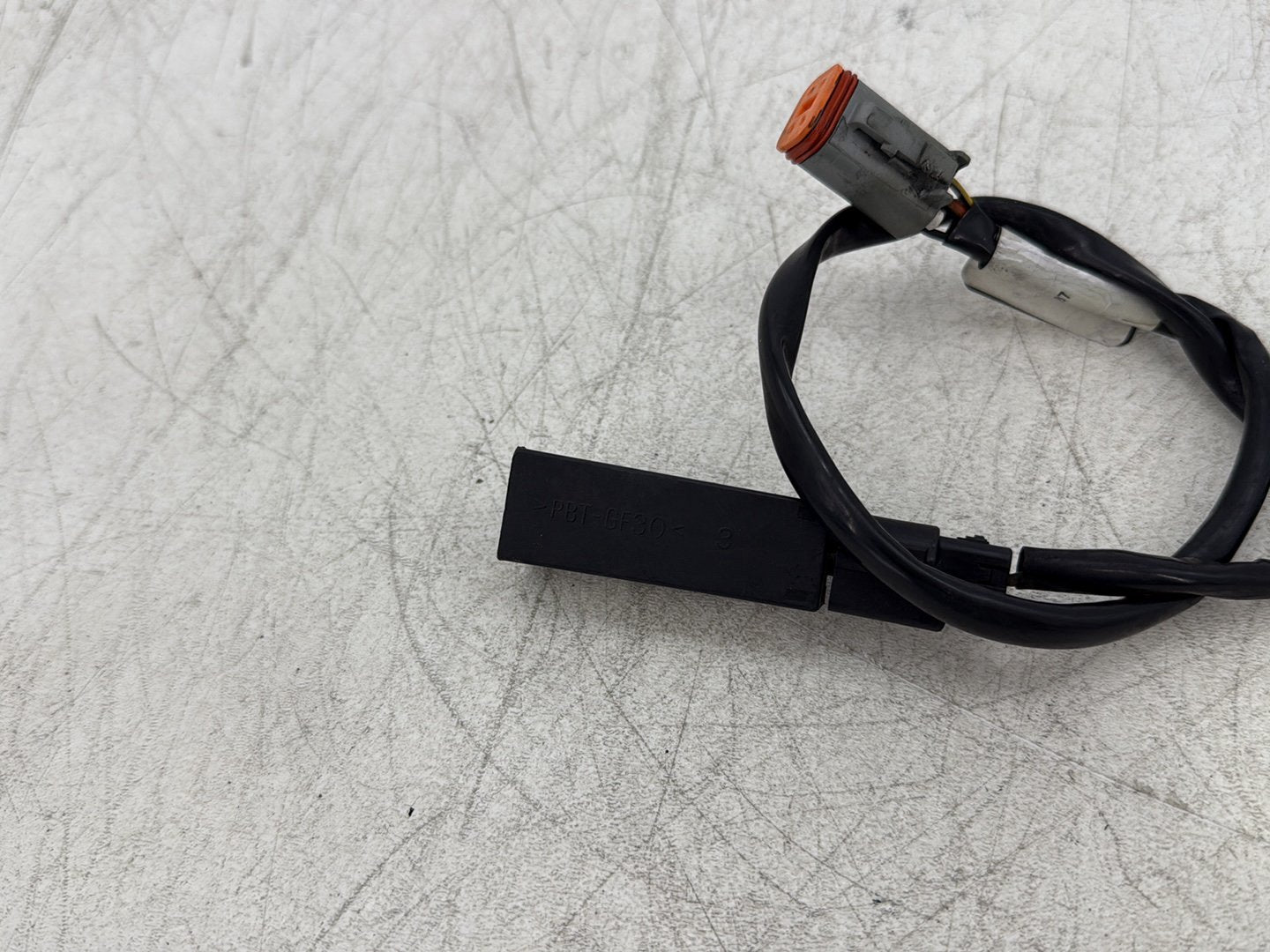 2011 Harley Street Glide Touring FLHX OEM Security Module Antenna Wire 68956-07