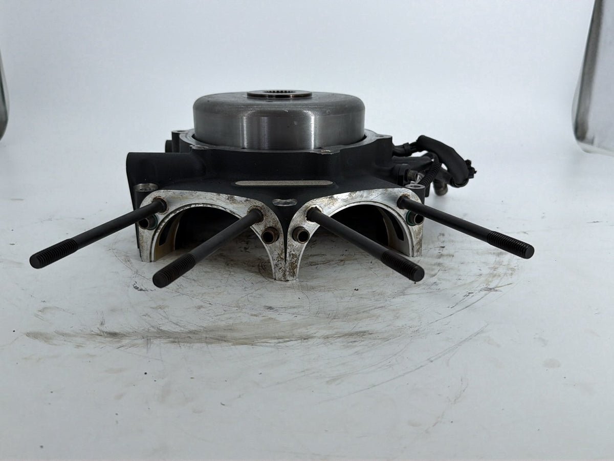 2013 Harley Touring Electra Glide Ultra OEM Crankcase Shaft Engine Motor Cover
