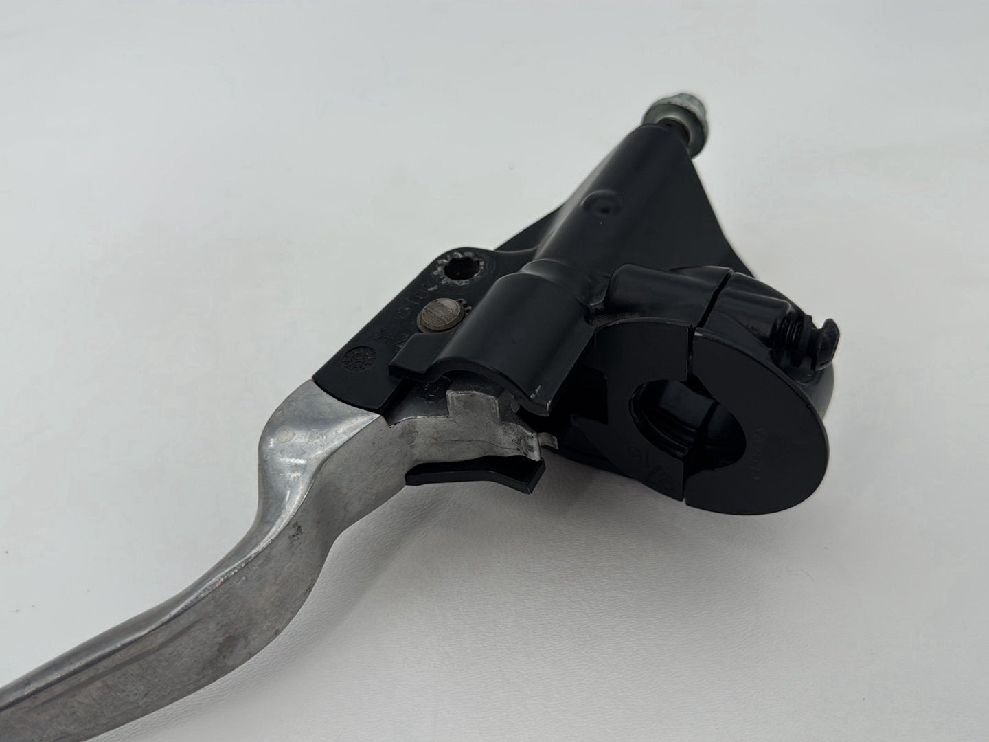 2007 Harley Softail Heritage Classic FLSTC OEM Front Brake Lever Master Cylinder Reservoir