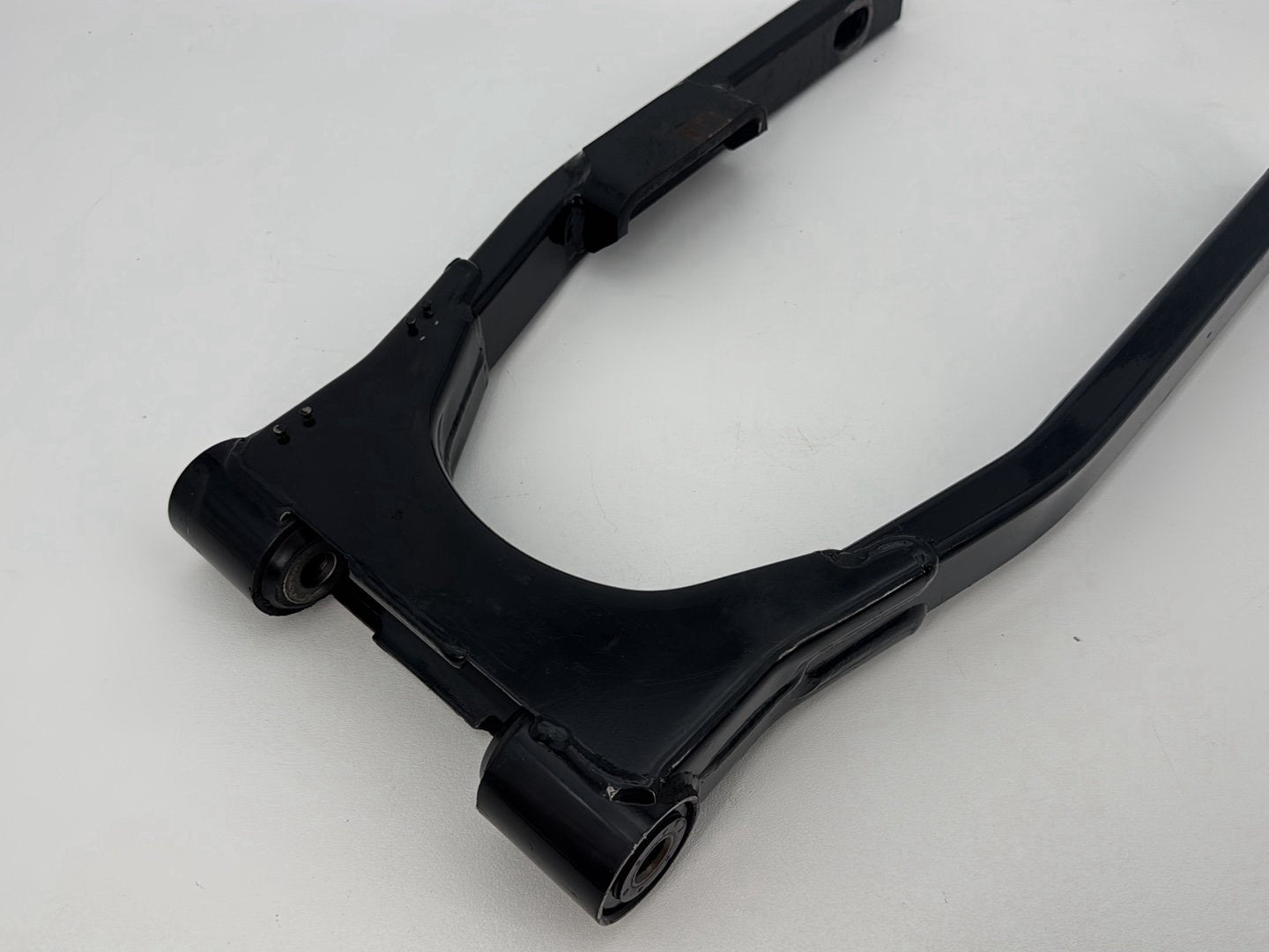 1999 - 2006 Harley-Davidson Touring Electra Glide Classic Rear Fork Swingarm Swing Arm 47549-00