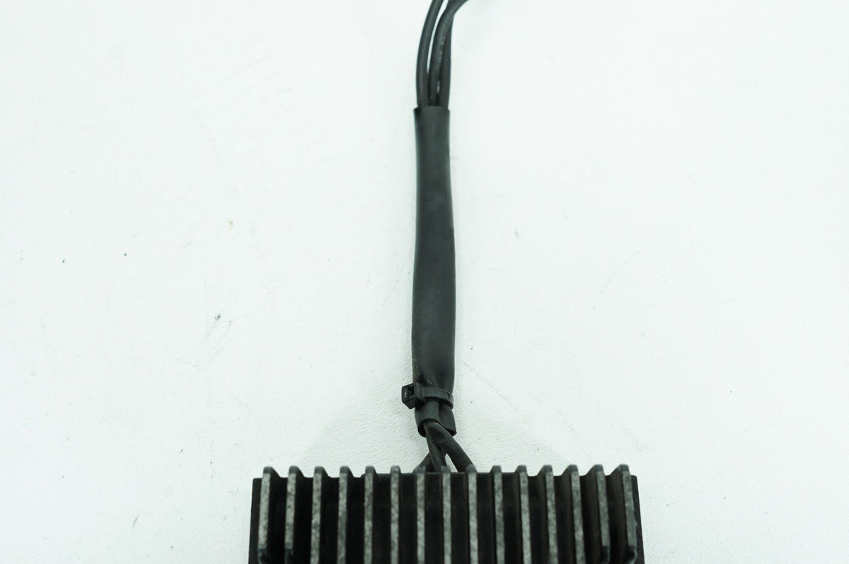 1999 Harley Sportster XL883 Hugger OEM Voltage Regulator Rectifier