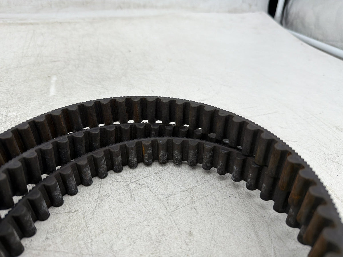 2011 Harley Electra Glide Touring Ultra OEM Rear Drive Belt 40024-09 140T 1"