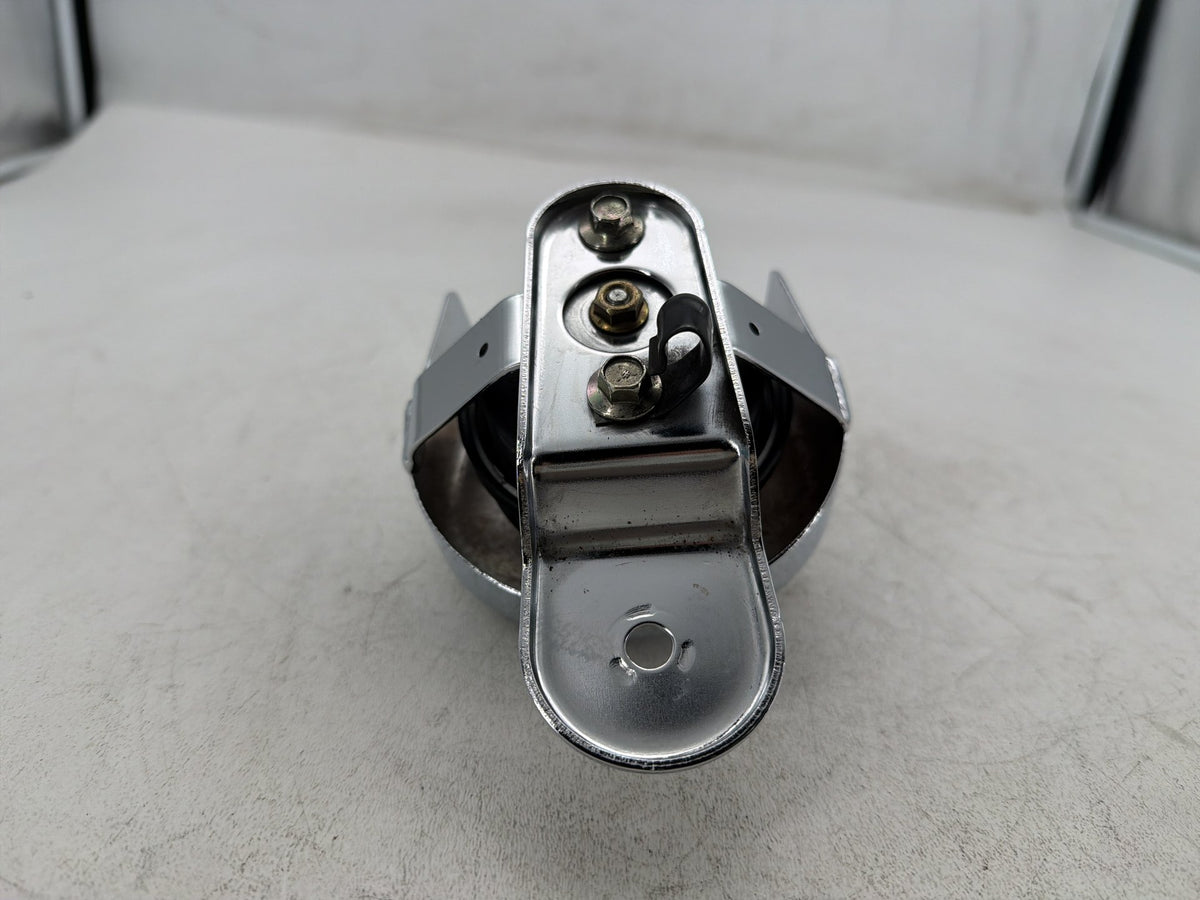 2006 Harley Street Glide Touring FLHX OEM Horn Signal Klaxon Chrome Cover