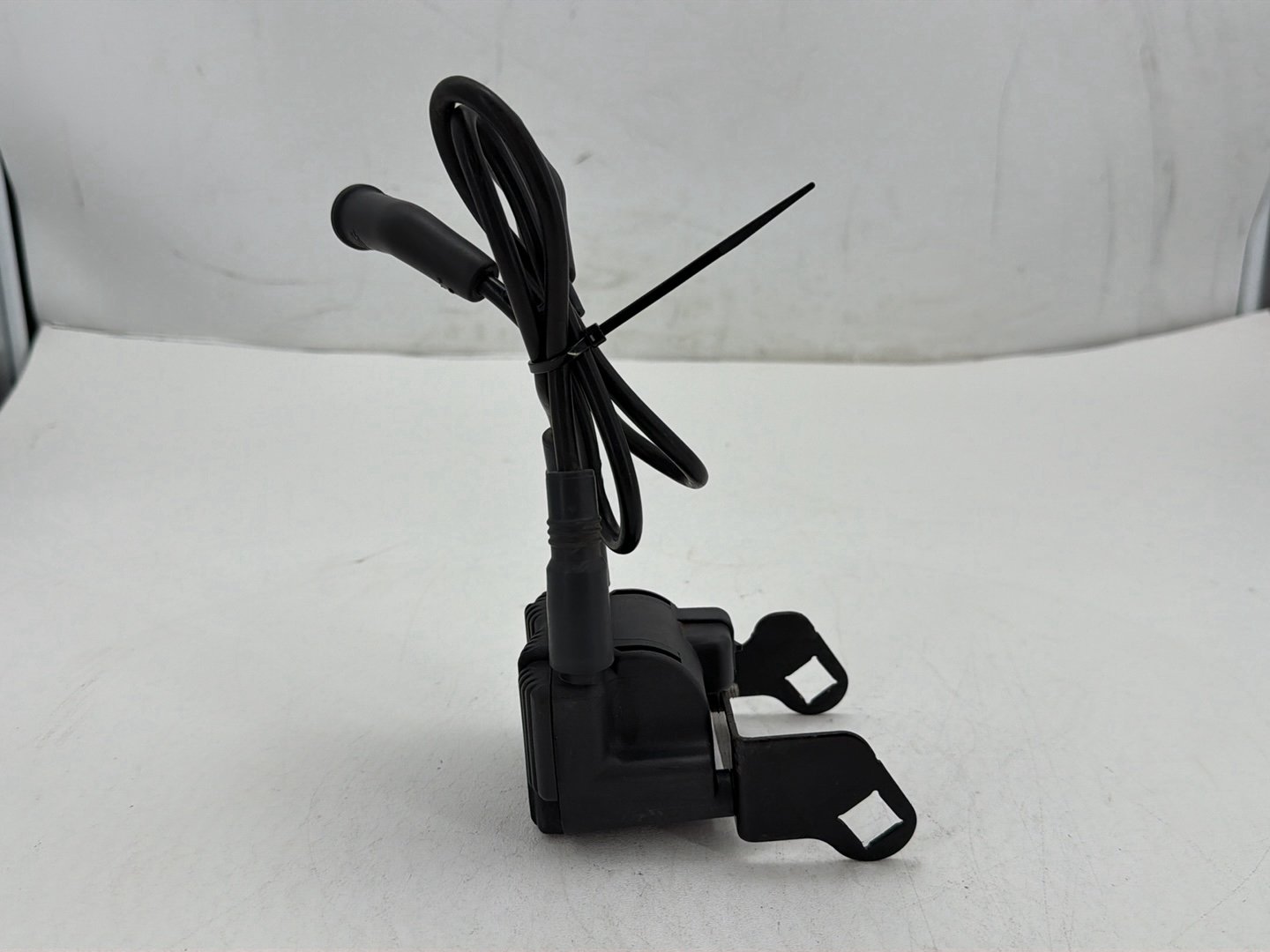 2005 Harley Electra Glide Touring Ultra OEM Ignition Coil Spark Plugs Cable