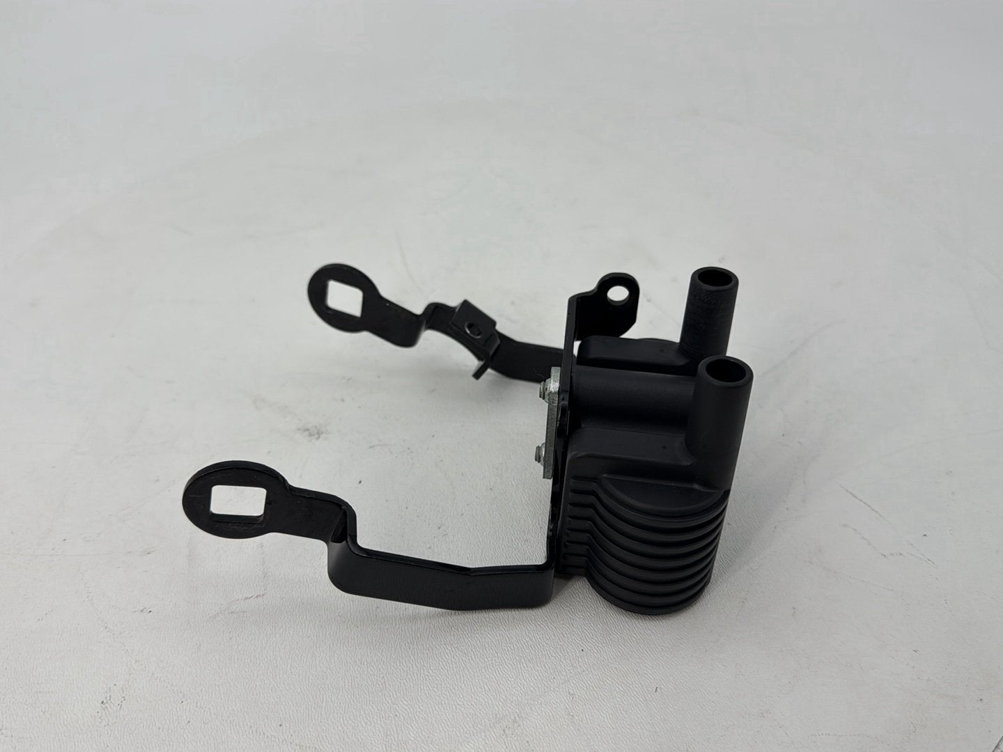 2004 - 2013 Harley-Davidson Sportster 883 Custom Ignition Coil Spark Igniter 31656-07