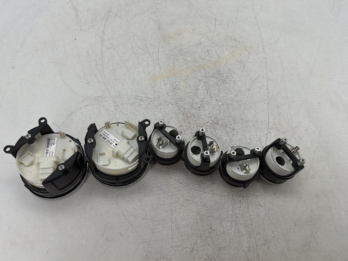 10 Harley Electra Glide Touring Ultra OEM Air Oil Volt Fuel Tacho Speedo Gauges