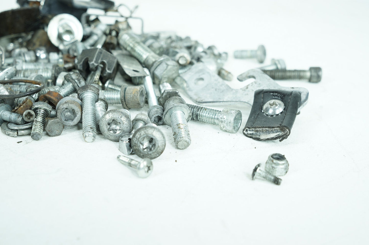 2007 - 2013 Harley-Davidson Touring Electra Glide Ultra Hardware Bolts Nuts & Brackets